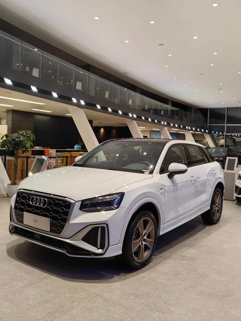奥迪q2l属于什么档次／奥迪q2l属于什么级别的车