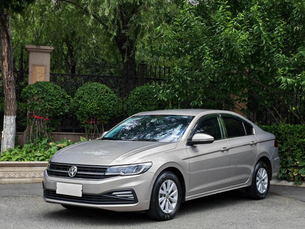 大众宝来是哪年改款的／大众宝来是哪年改款的车